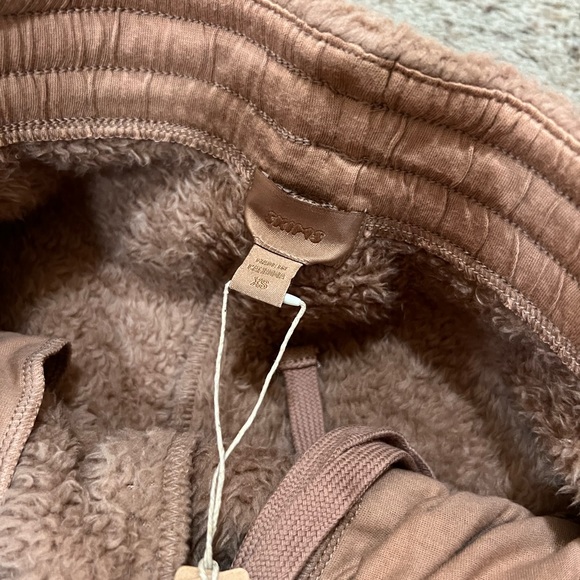 NWT SKIMS Teddy Jogger Lounge Pants - Picture 5 of 6